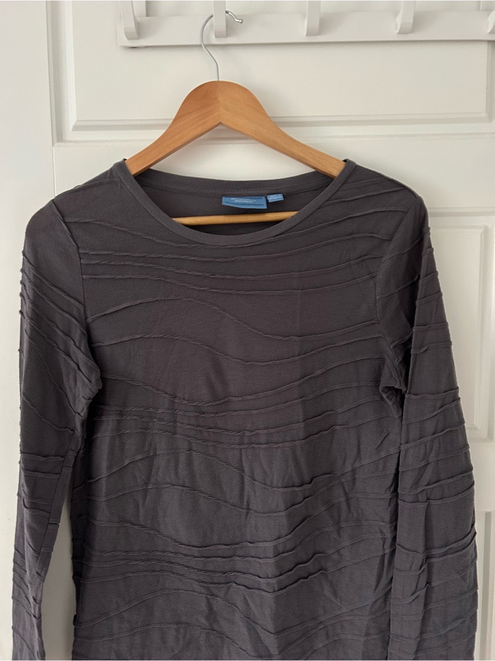 Y2K grunge grey top